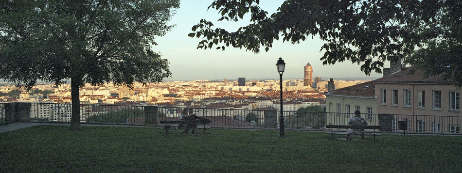 Mardi 22 mai 2007, place Bellevue, à la Croix Rousse, Lyon.