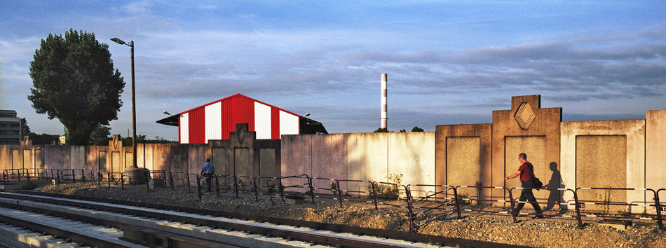 Mardi 26 août 2008, bd Ambroise-Croizat, à Vénissieux.