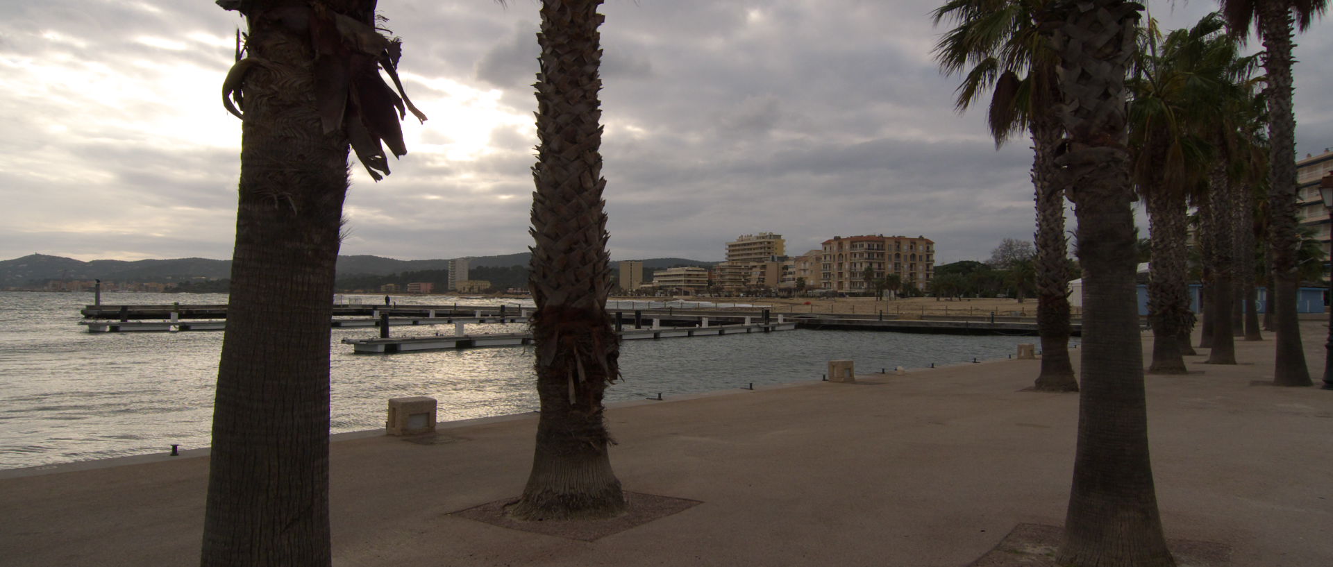 Mardi 30 décembre 2008 (2), port du Lavandou.