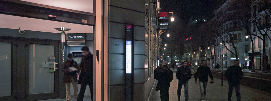 Mardi 29 janvier 2008, agence de la Société générale, rue de la République, à Lyon.