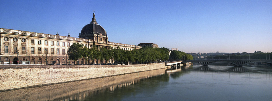 Jeudi 10 juillet 2008, l'Hôtel Dieu, à Lyon.