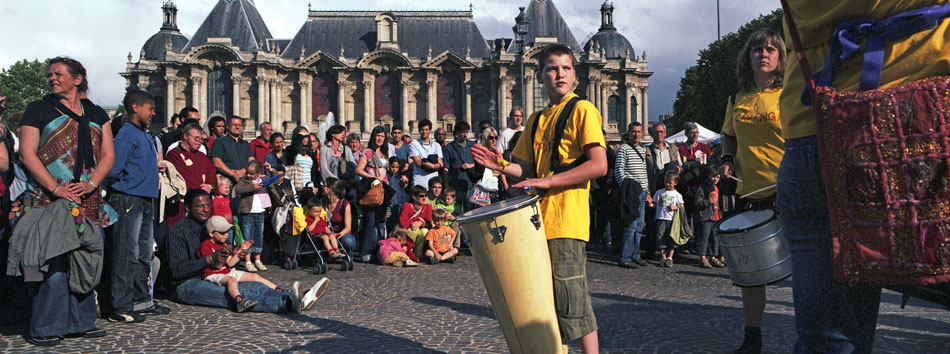 Samedi 5 juillet 2008, le carnaval do Axé, place de la République, à Lille.