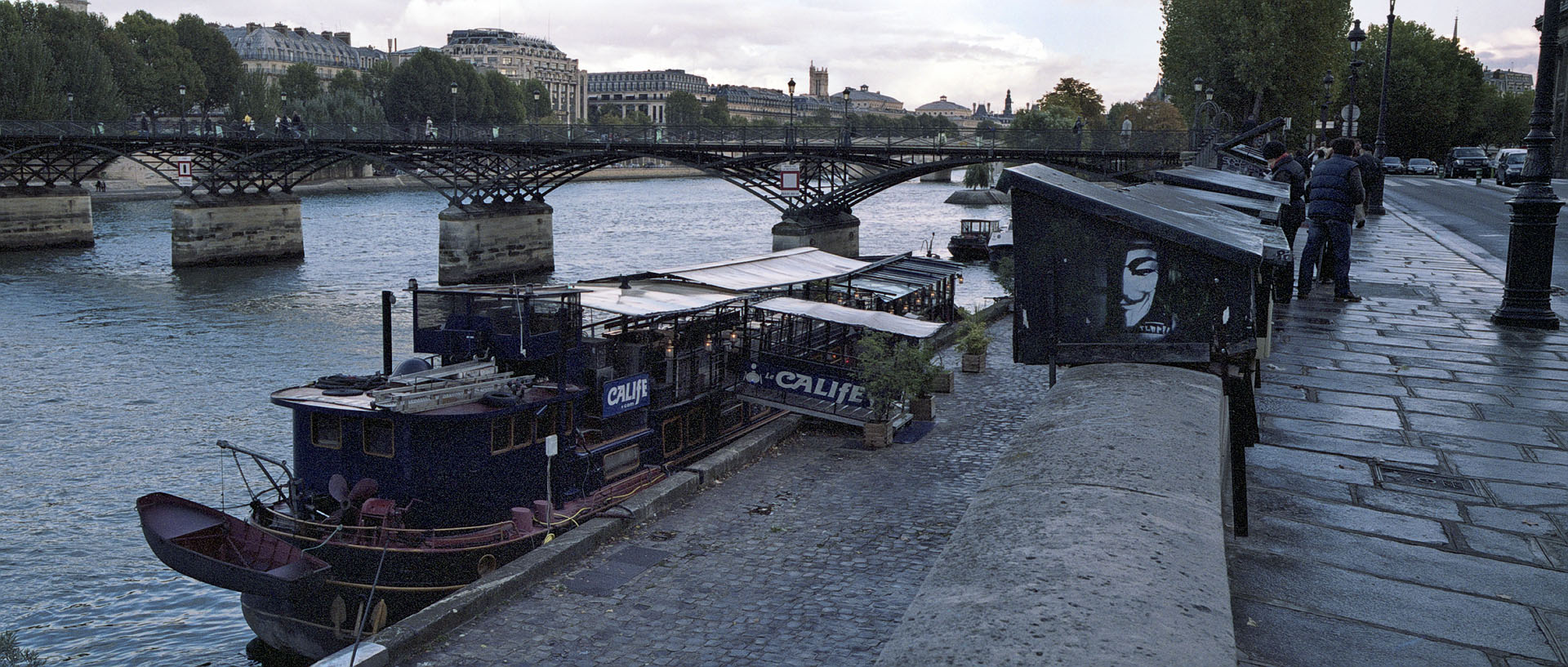 Vendredi 3 octobre 2008 (2), quai Malaquais, à Paris.