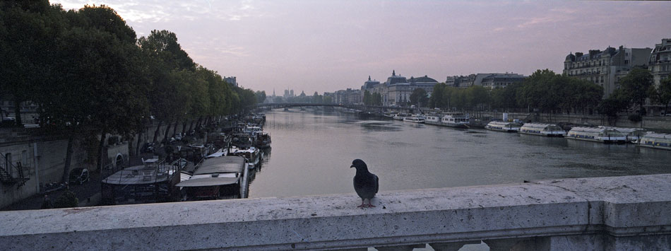 Mardi 23 septembre 2008, pont de la Concorde, à Paris.