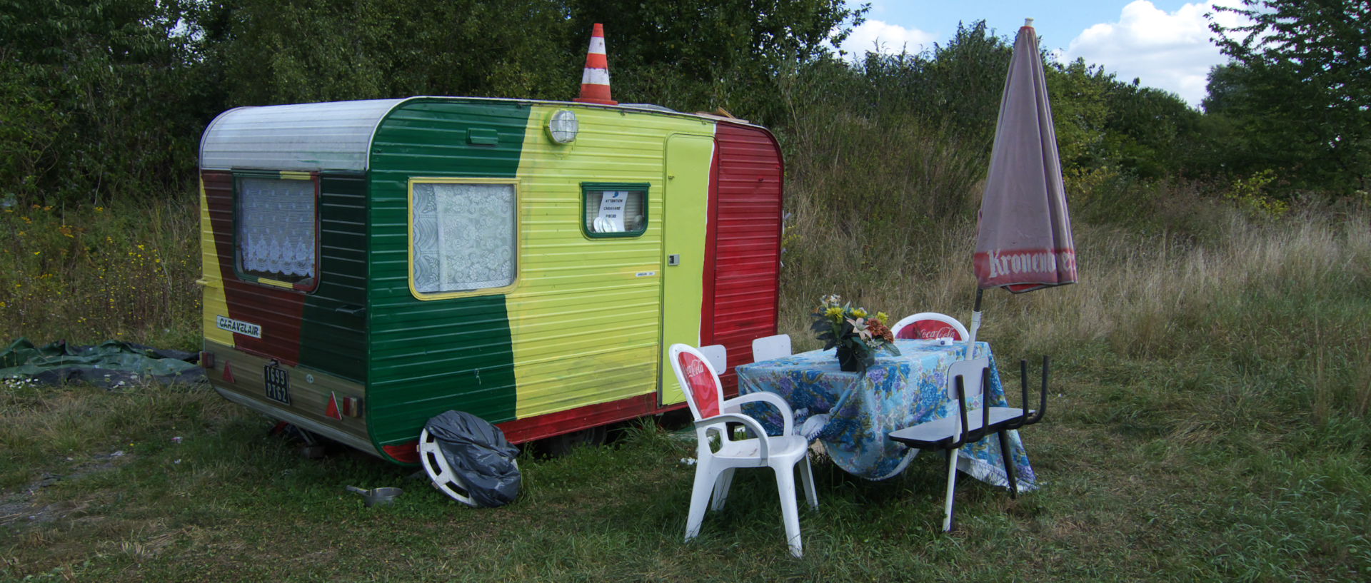 Photo d'une caravane, Roubaix, rue du Rivage.