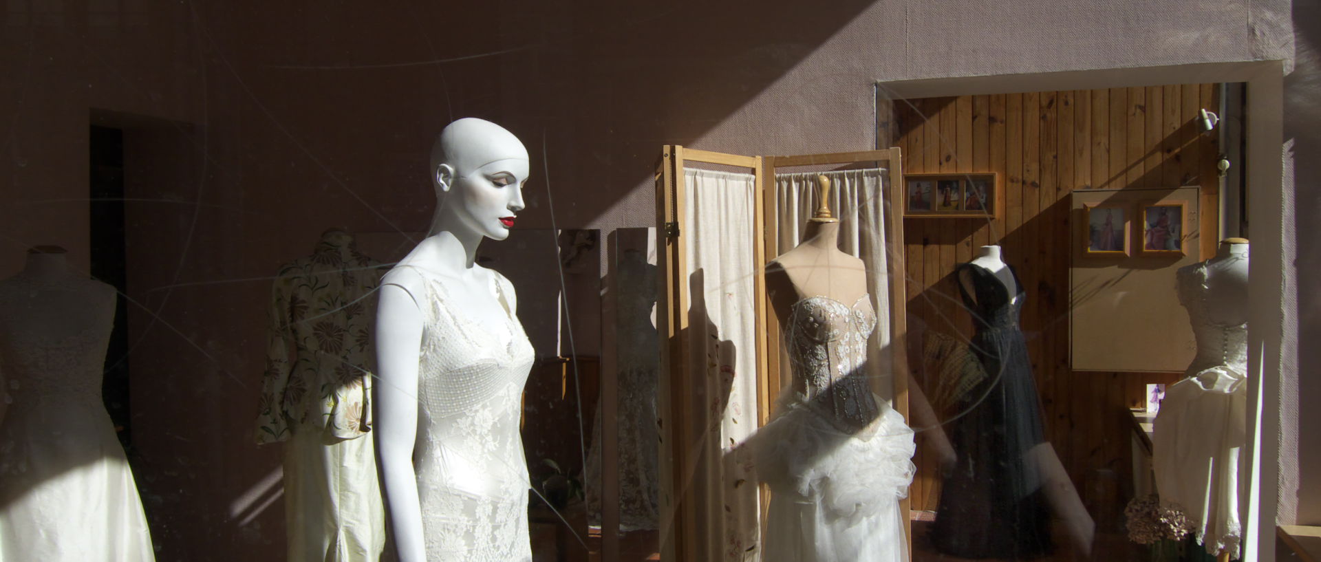 Photo de vitrine, Lille, rue au Péterinck.