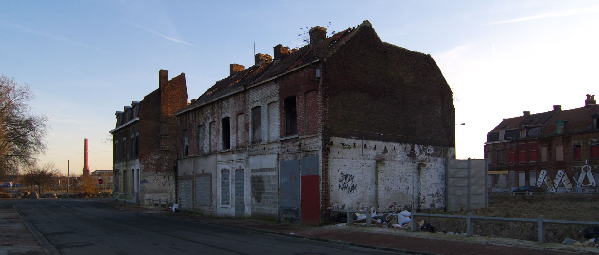 Samedi 14 février 2009, 17:31, la zone de l'Union avant réhabilitation, à Roubaix, Tourcoing, Wattrelos.