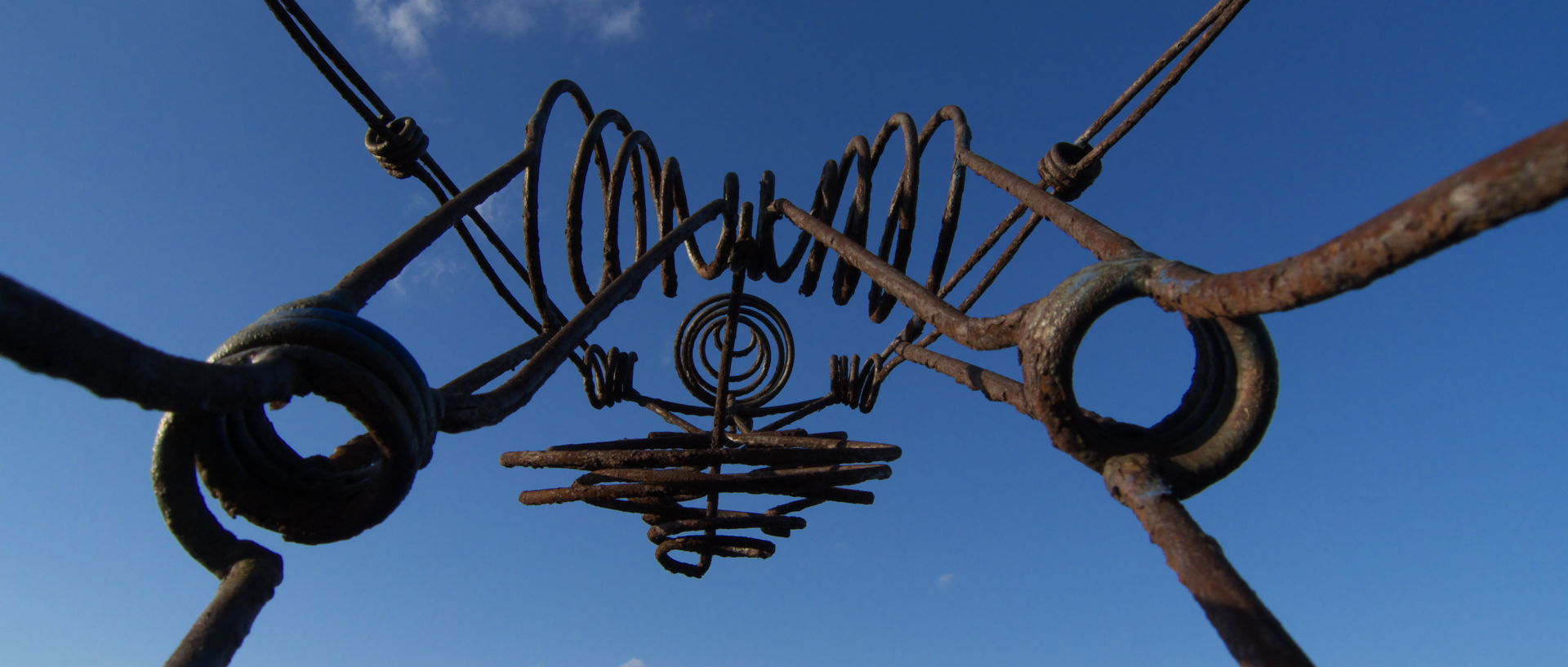 Samedi 3 janvier 2009, 15:44, statue de Frets, hôtel le Ponant, île du Levant.