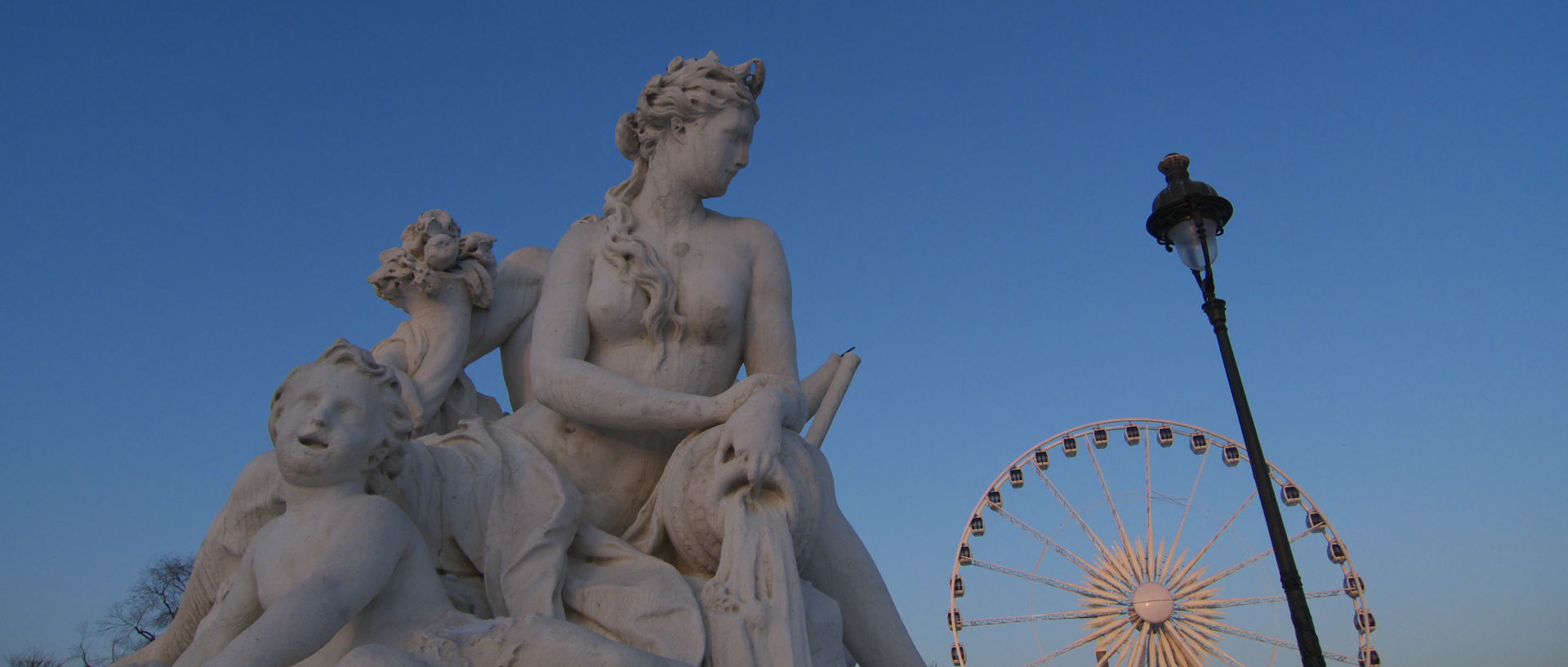 Vendredi 9 janvier 2009, 9:13, jardin des Tuileries, à Paris.