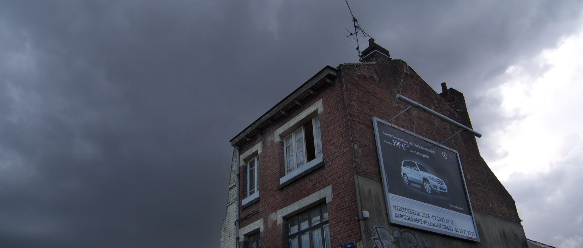 Photo de paysage urbain, Lille, place Guy-de-Dampierre.