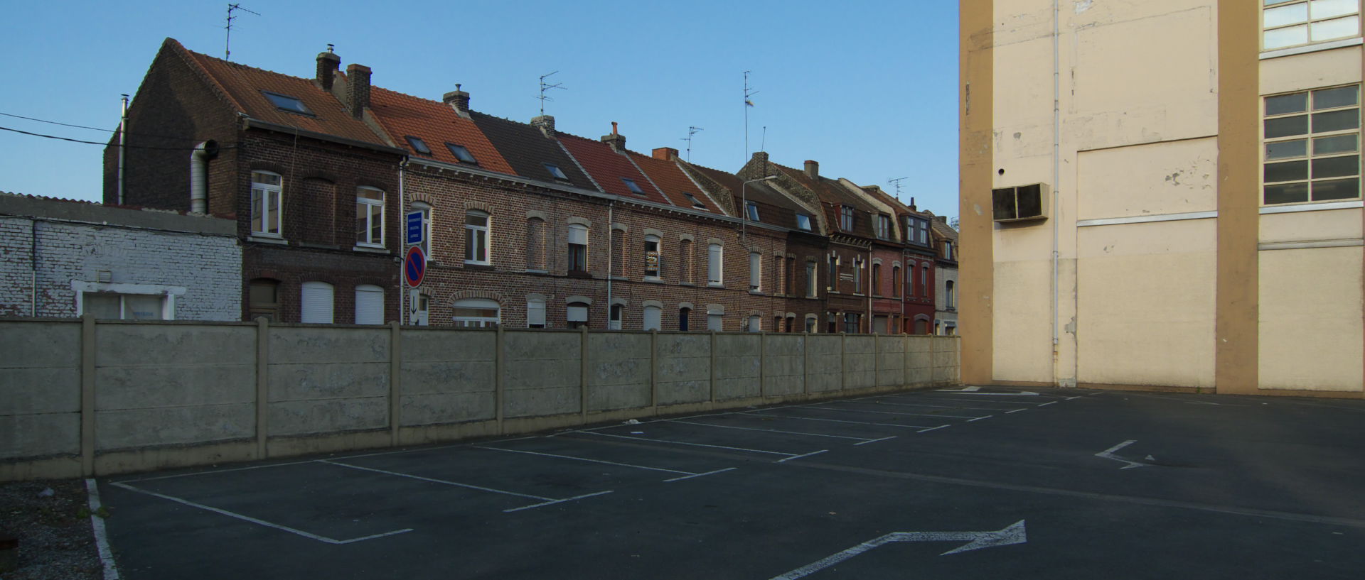 Photo de paysage urbain, Croix, av. Georges-Hannard.