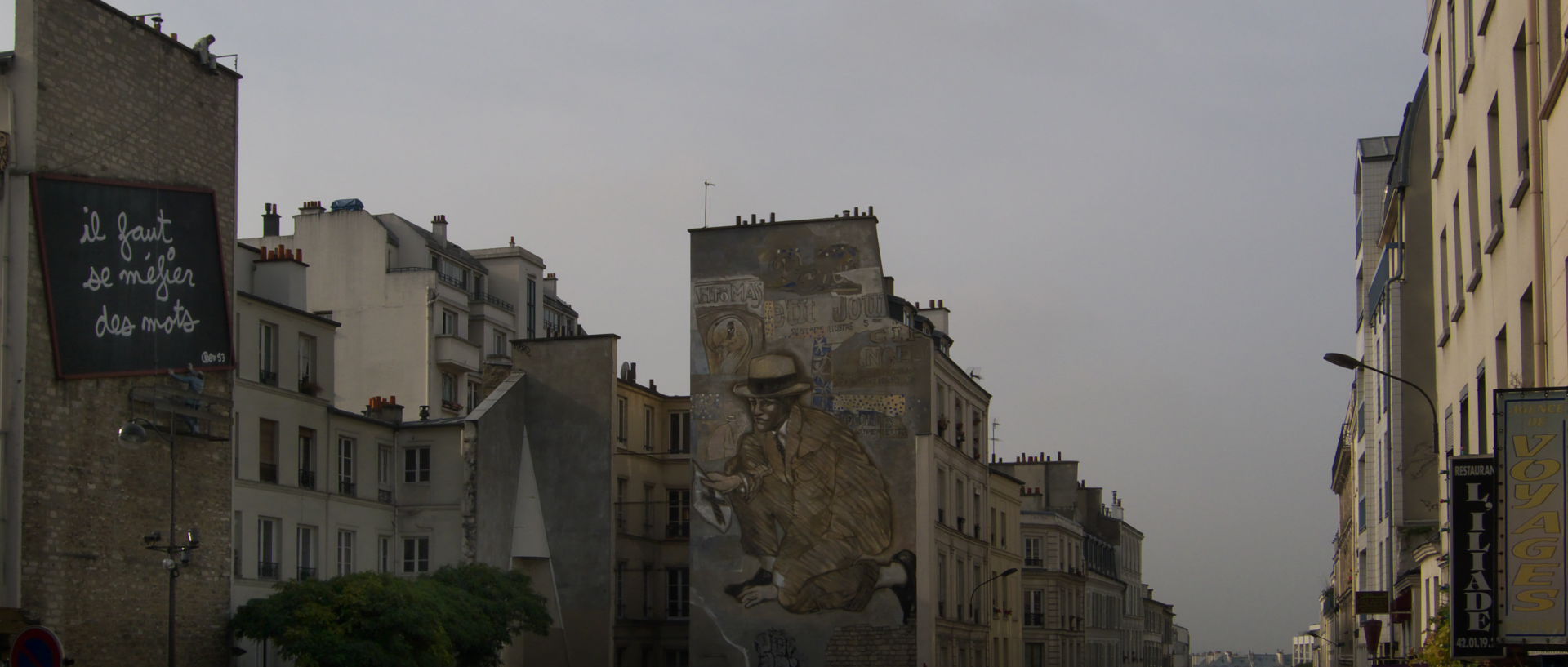 Photo de paysage urbain, Paris, place Fréhel.