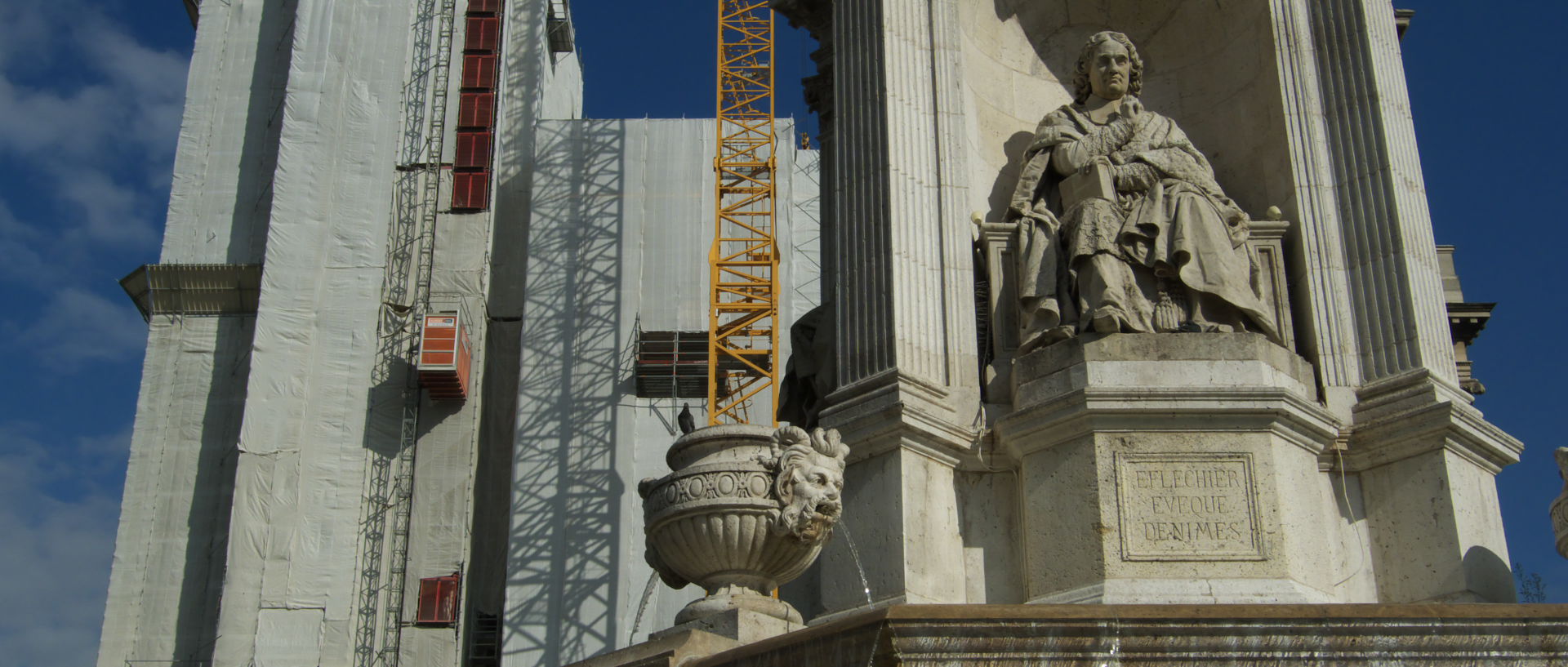 Photo de paysage urbain, Paris, place Saint-Sulpice.