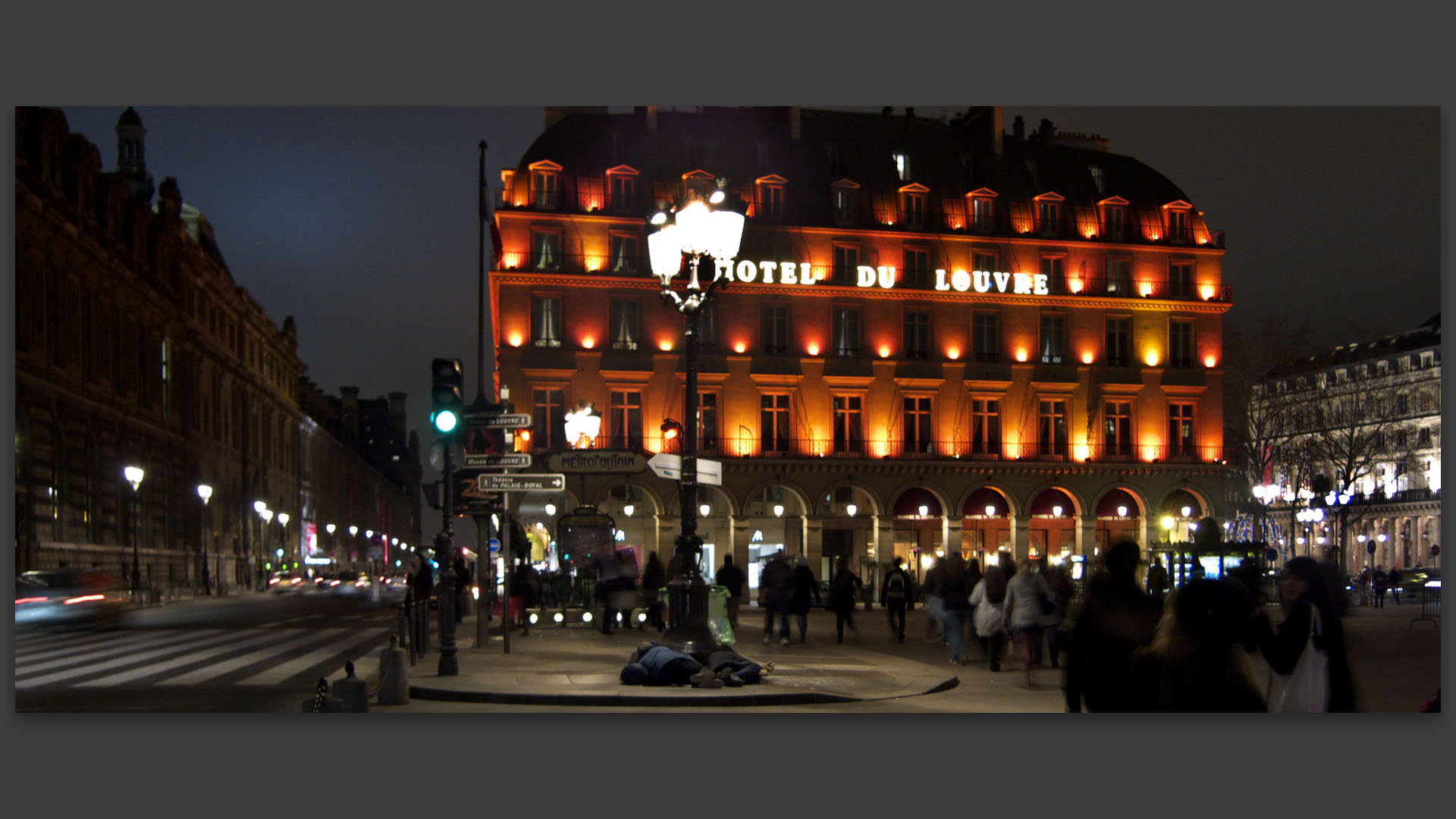 Place du Palais Royal, à Paris.