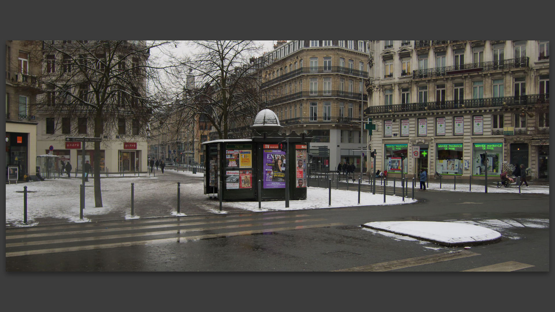 Place de la Gare, à Lille.