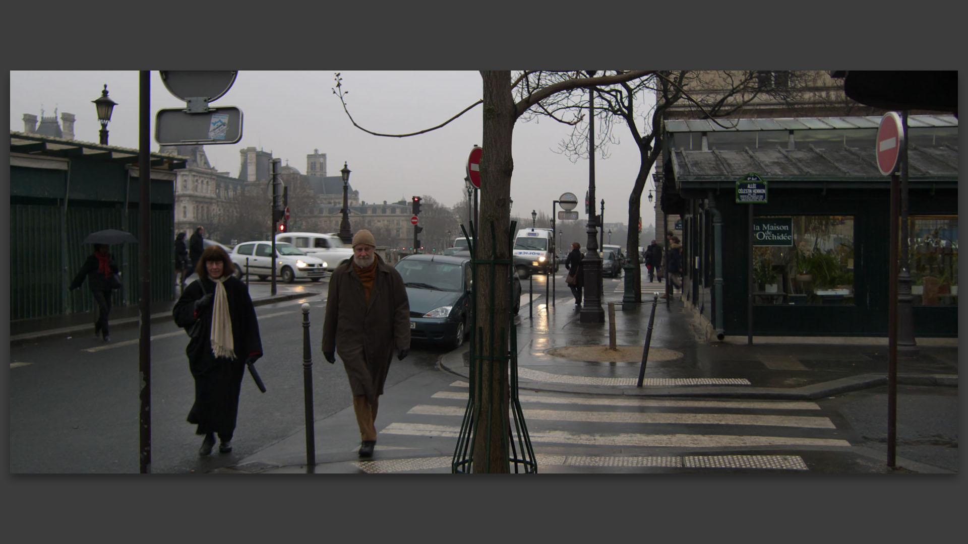 Marché aux fleurs, quai de la Corse, à Paris.