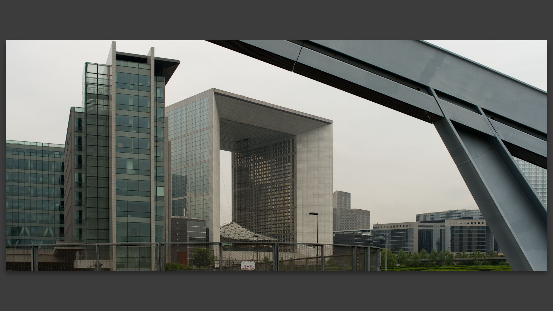 Vue arrière de la Grande Arche, Paris la Défense