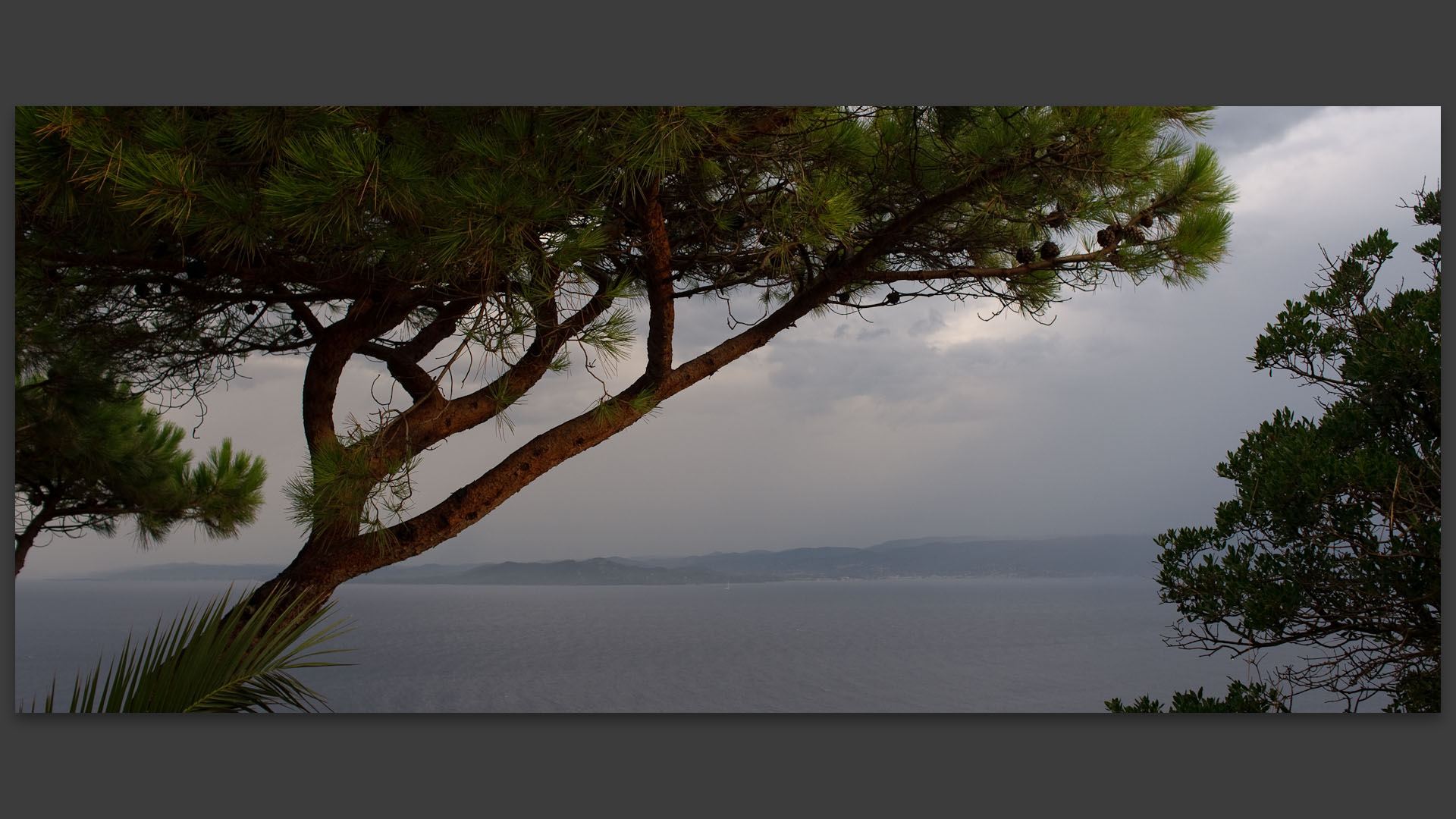 Après l'orage, à l'île du Levant.