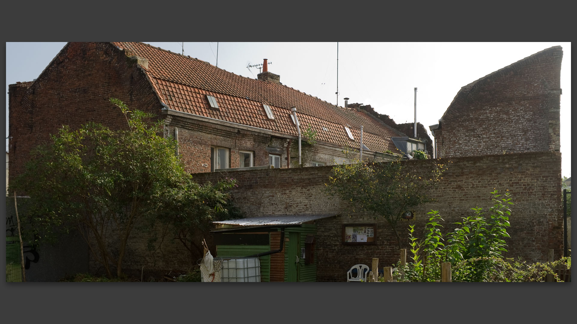 Vieilles maisons, rue d'Avesnes, à Lille.