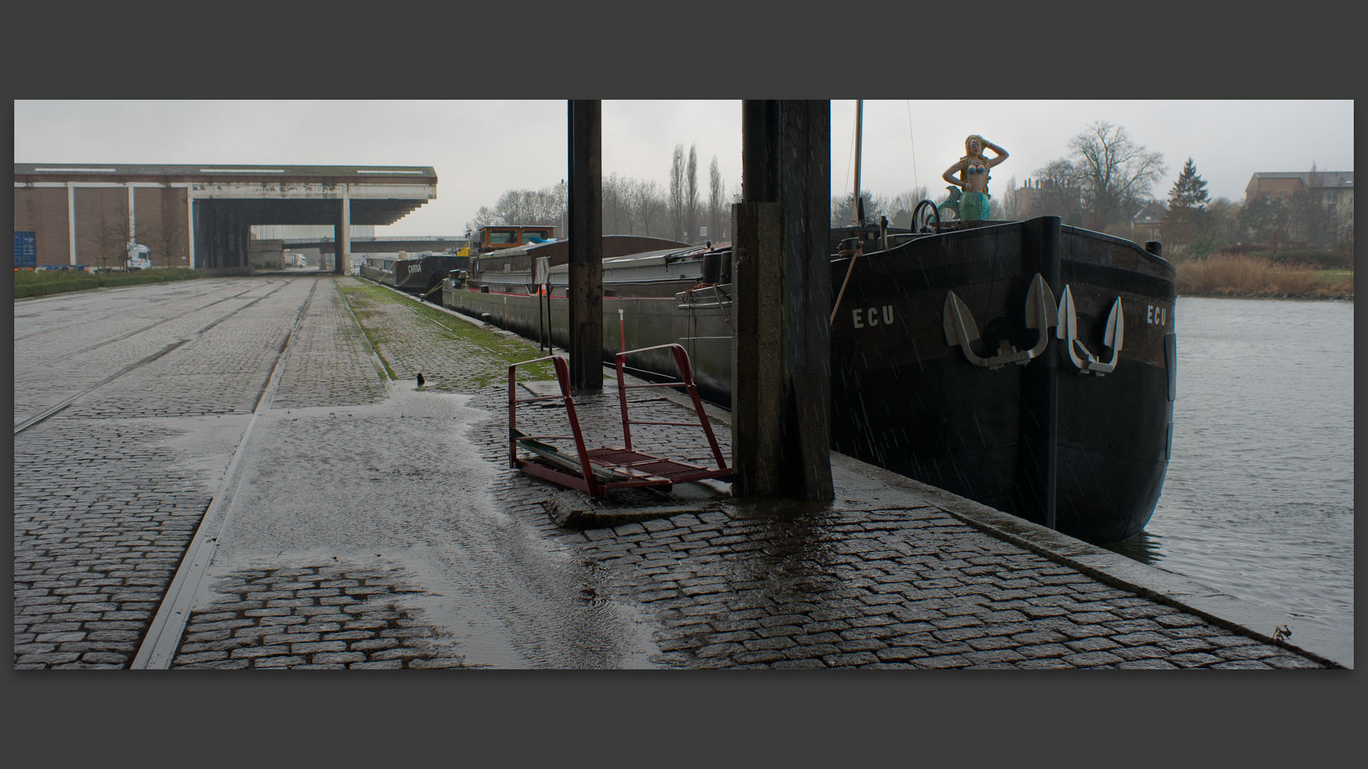 Port fluvial de Lille.