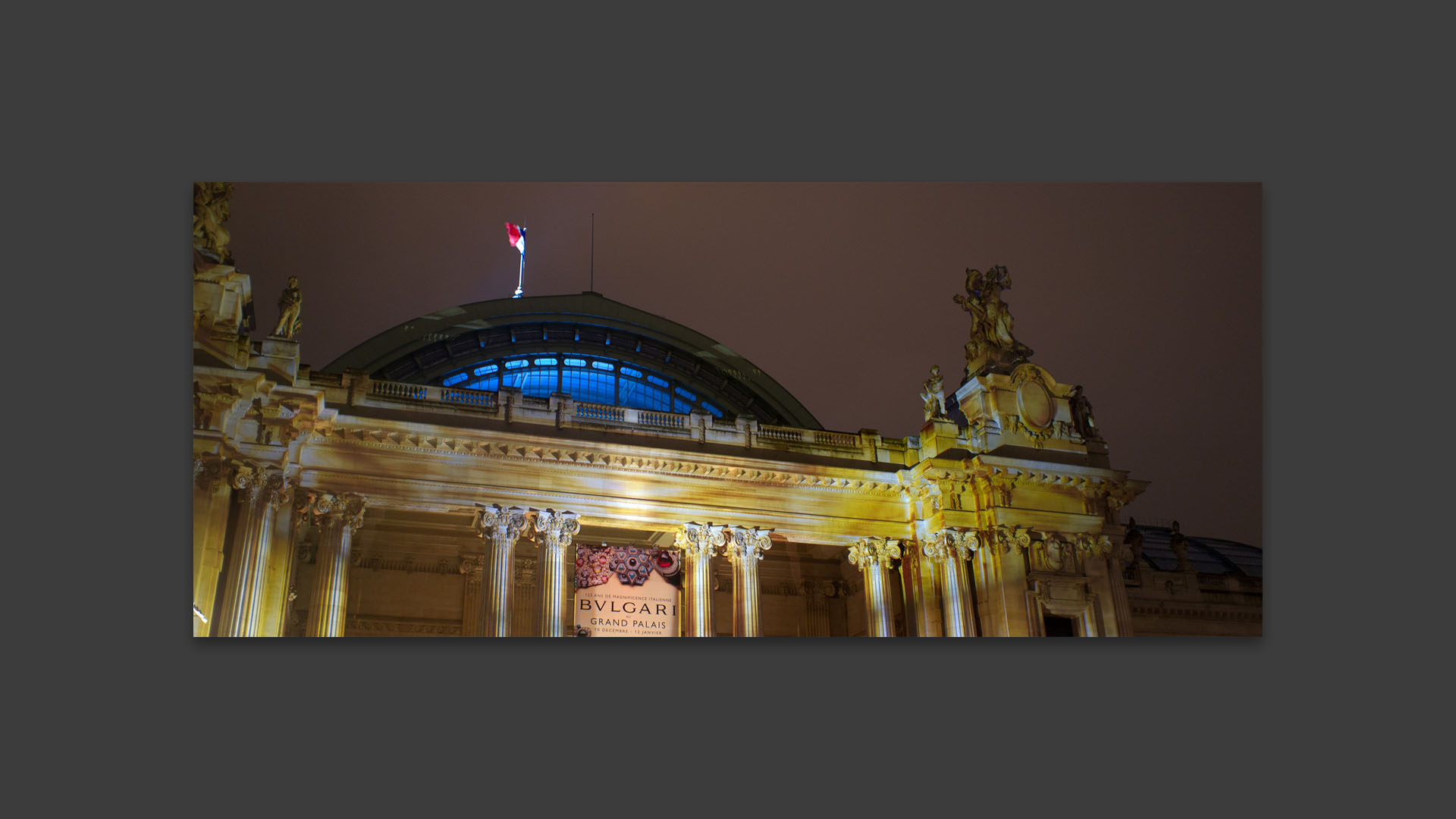 Illuminations du Grand Palais, à Paris.