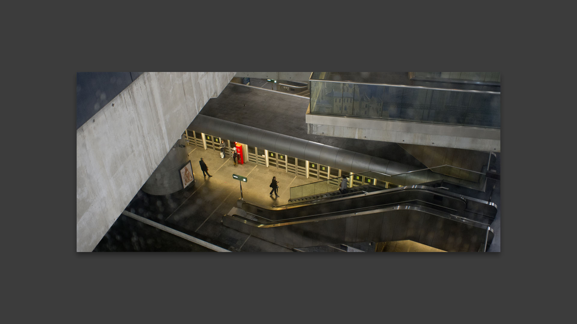 Les entrailles de la station de métro Lille Europe.