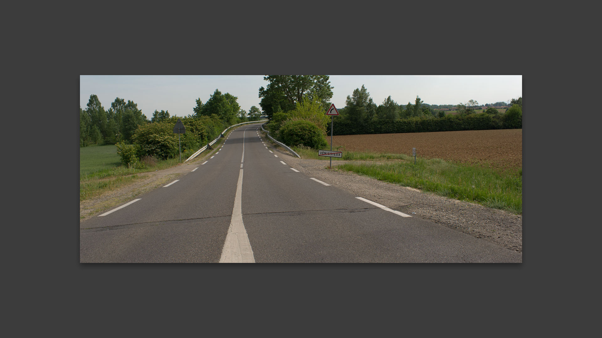 Sortie de Vénissieux vers la campagne.