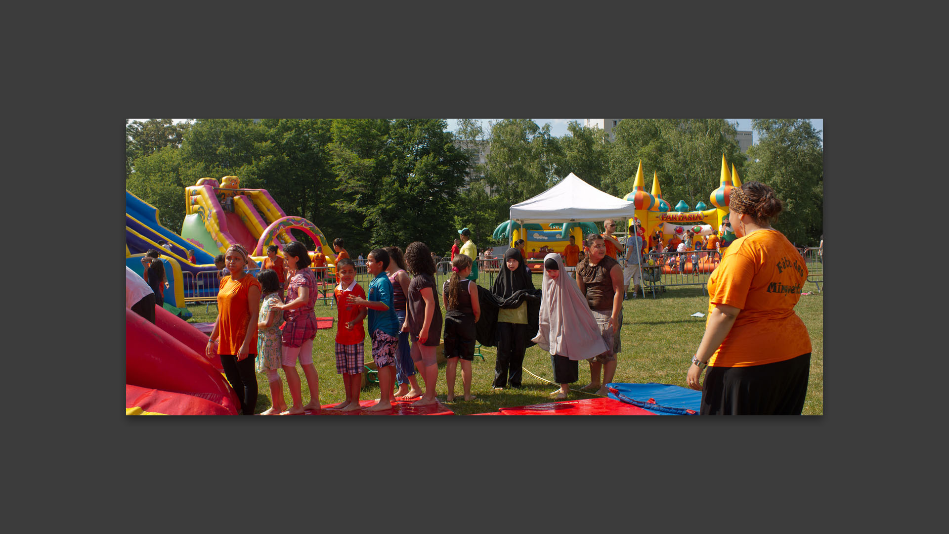 A la fête des Minguettes, à Vénissieux.