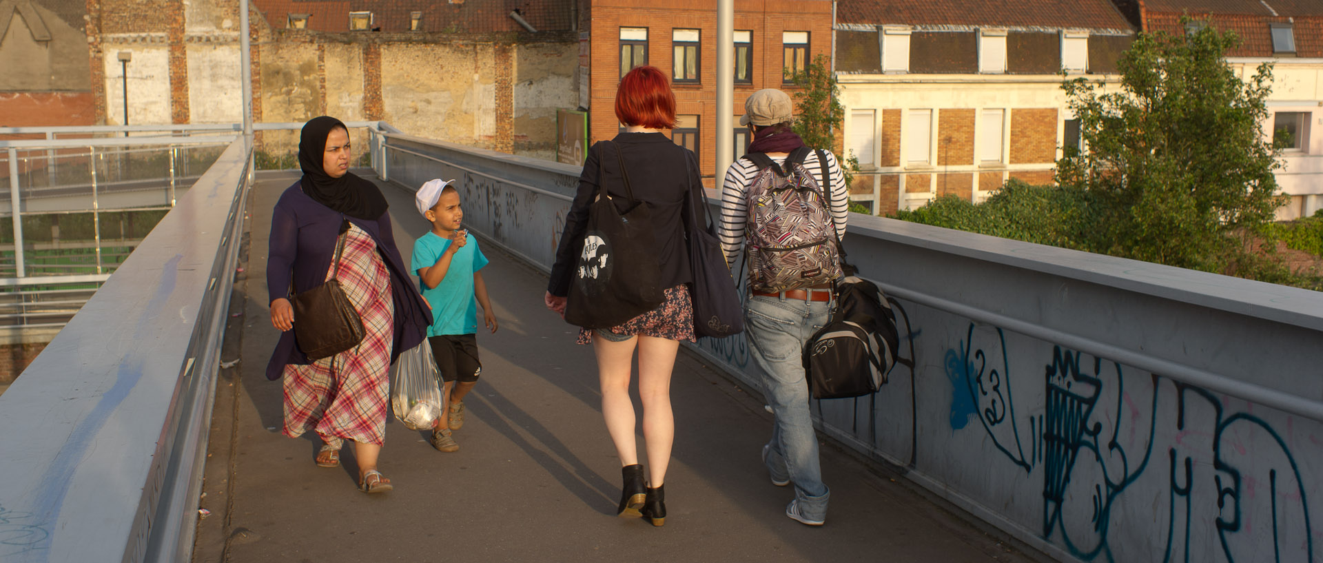 Passerelle de la gare, à Roubaix.