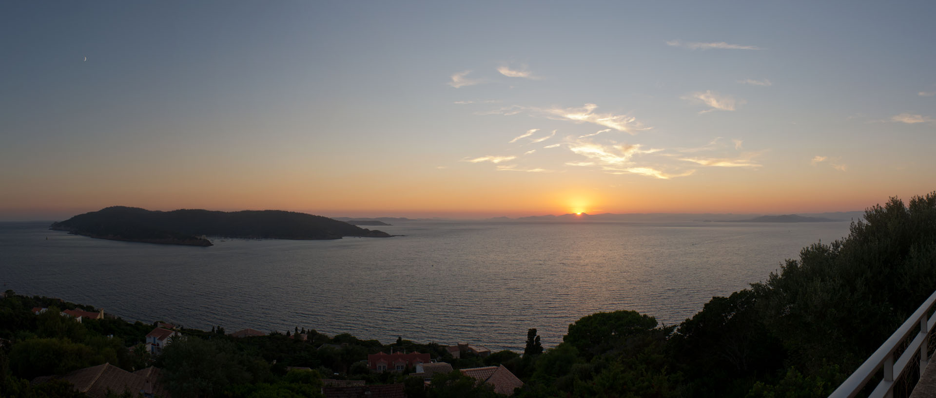 Coucher de soleil, île du Levant.