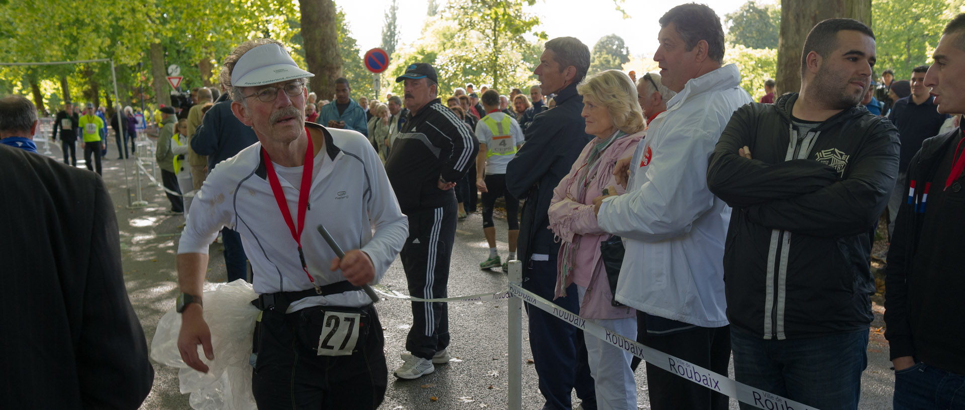 Derniere heure des 28 heures de Roubaix à la marche, parc Barbieux.