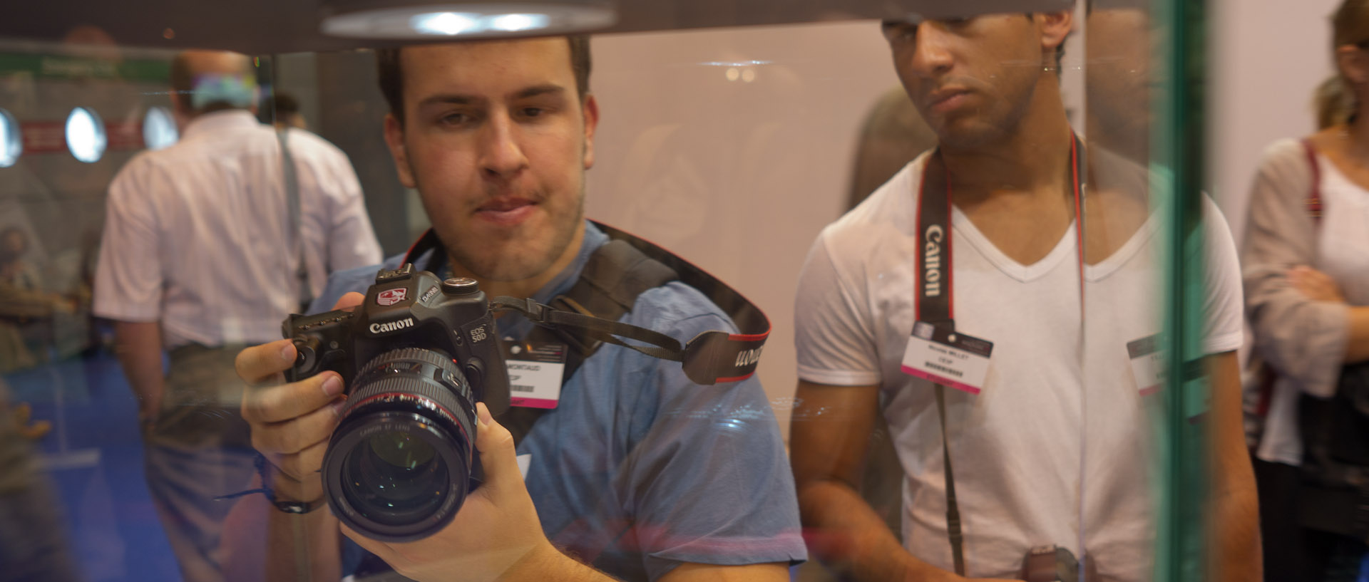 Au salon de la photo, porte de Versailles, à Paris.