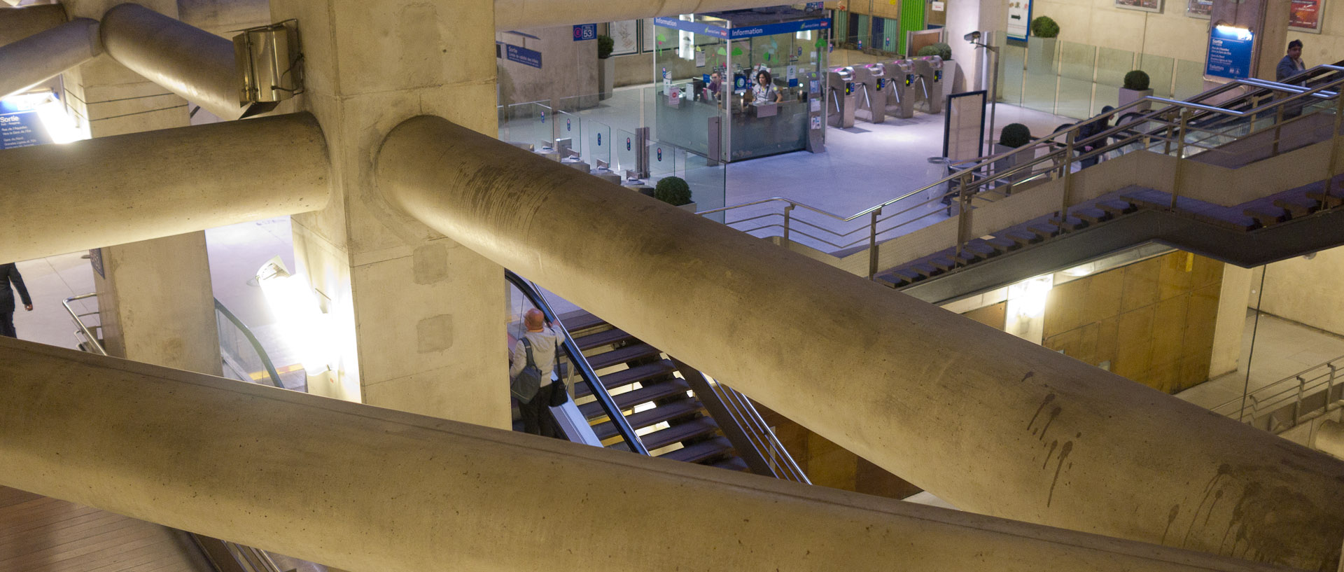 Station du RER E, Gare du Nord, à Paris.