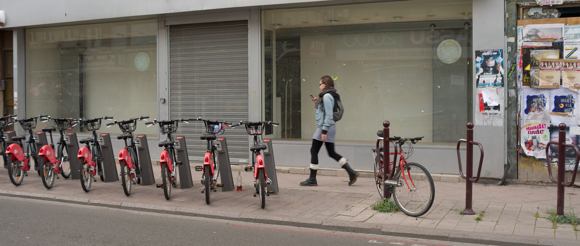 Station de Vélos V'Lille, rue Gambetta, à Wazemmes, Lille.