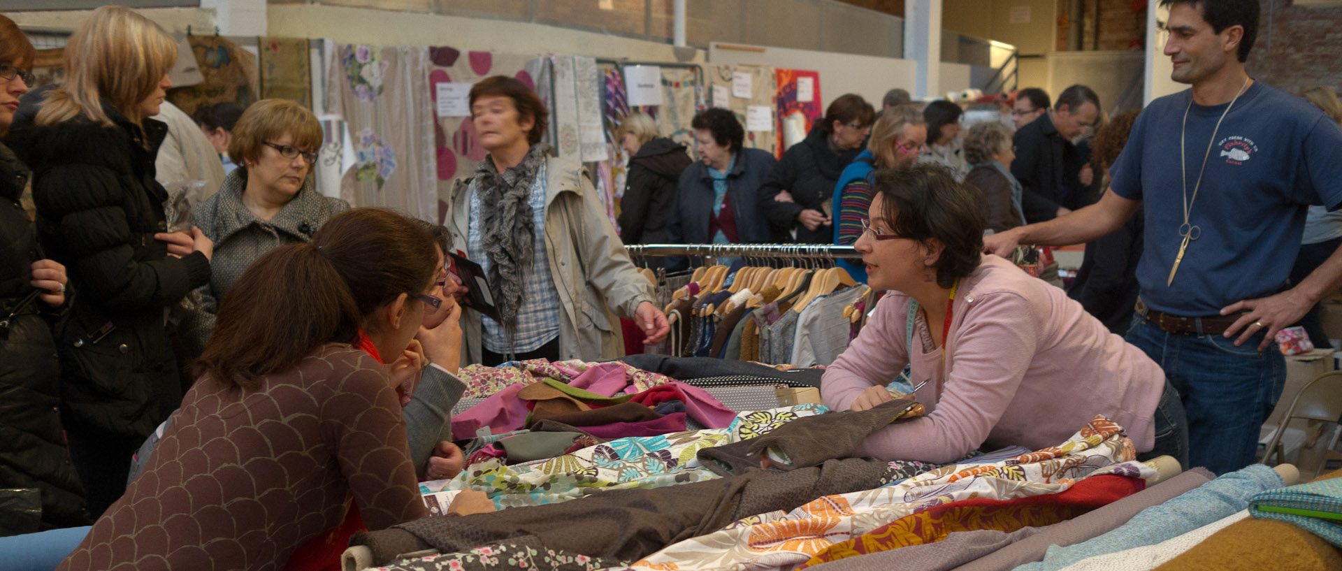 Le marché aux tissus, à la manufacture des Flandres, impasse de la Prudence, à Roubaix.