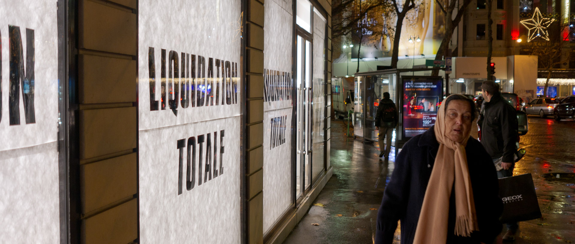 Boutique en liquidation totale, rue Tronchet, à Paris.