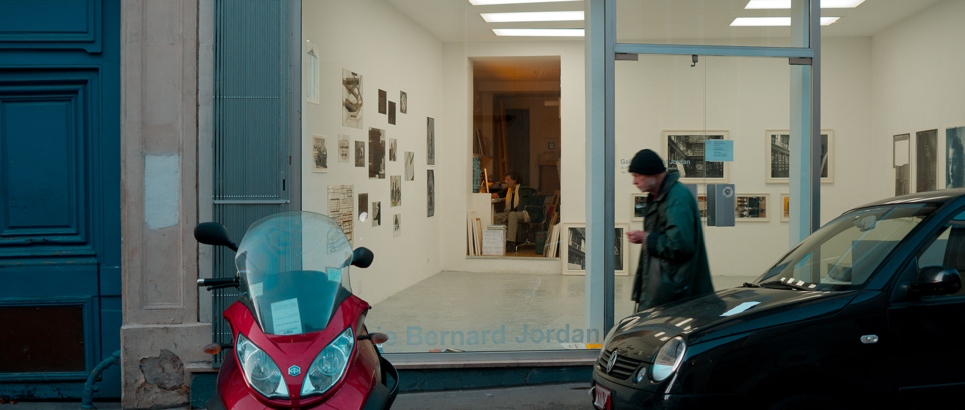 Galerie d'art, rue Charlot, à Paris.