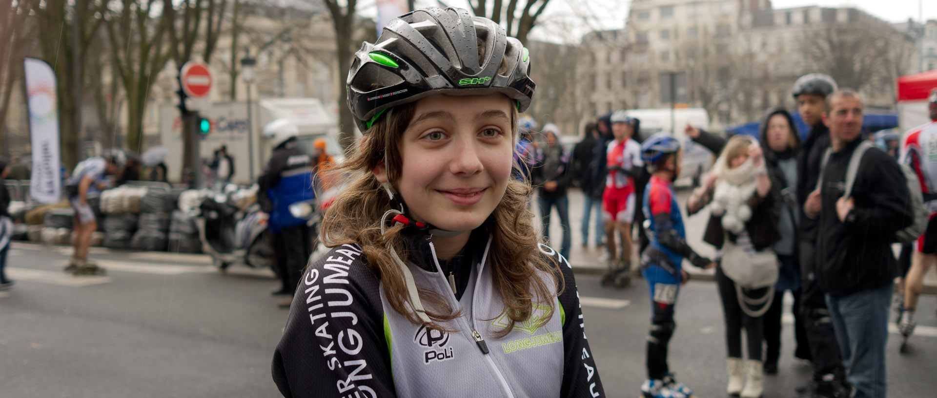 Jeune participante au Chti roller, place de la République, à Lille.