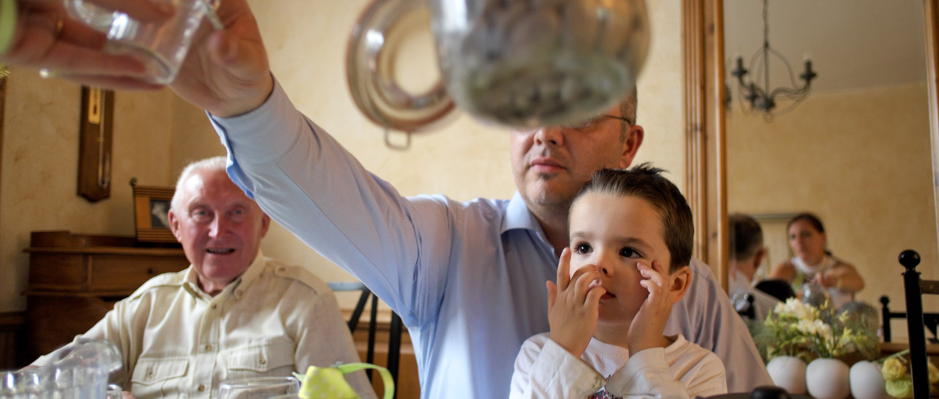 Un père et son fils, à Villeneuve d'Ascq.