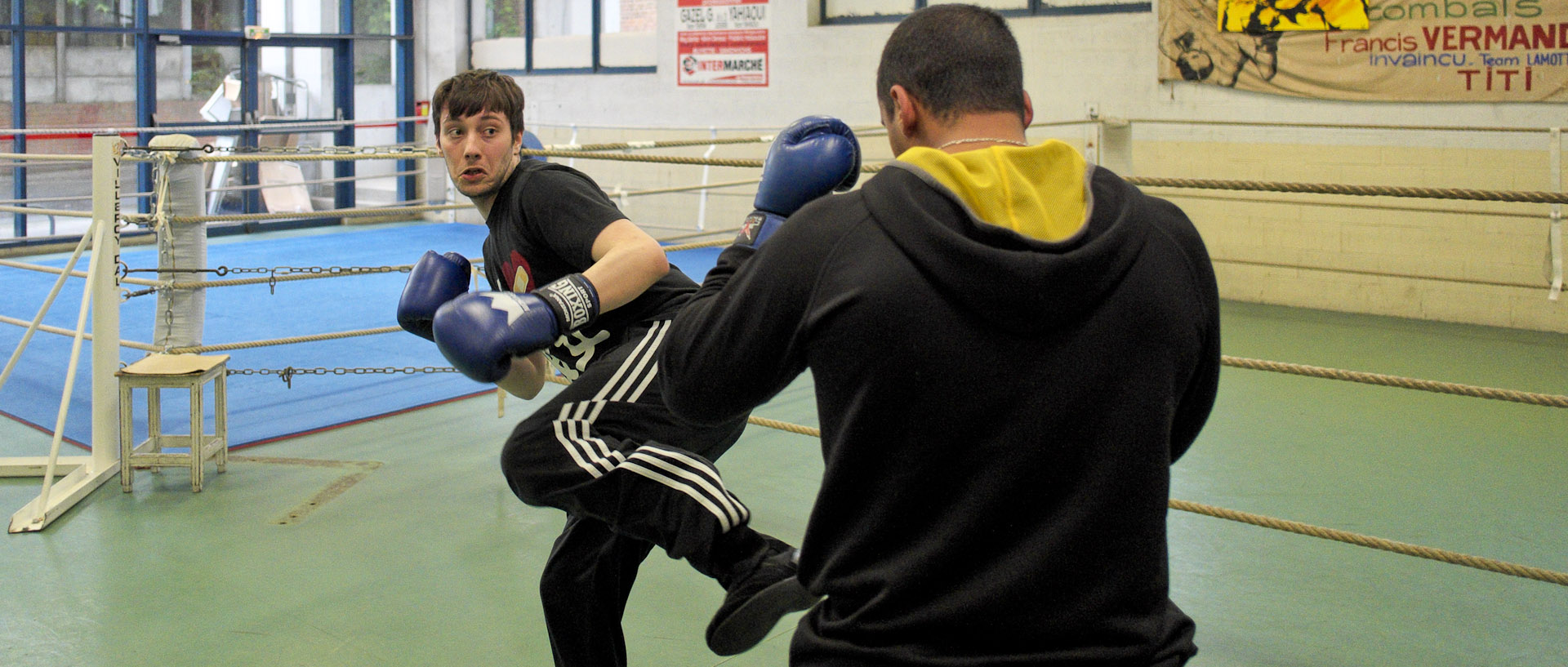 Entraînement de boxe, salle Léo-Lagrange, à Tourcoing.