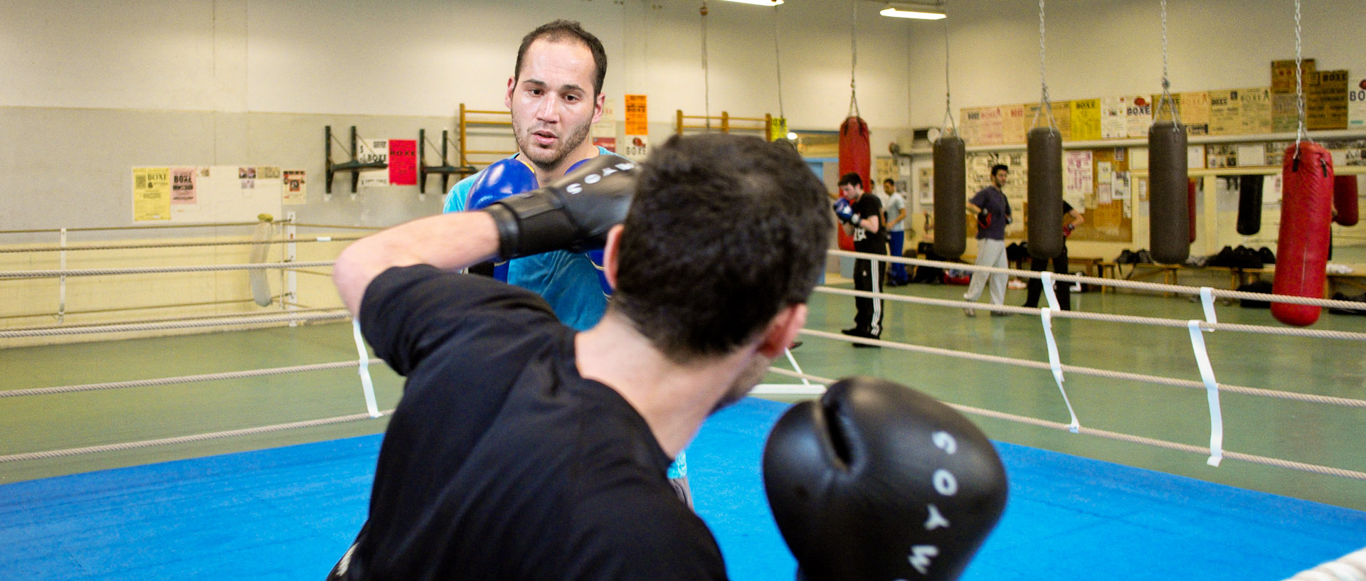 Entraînement de boxe, salle Léo-Lagrange, à Tourcoing.