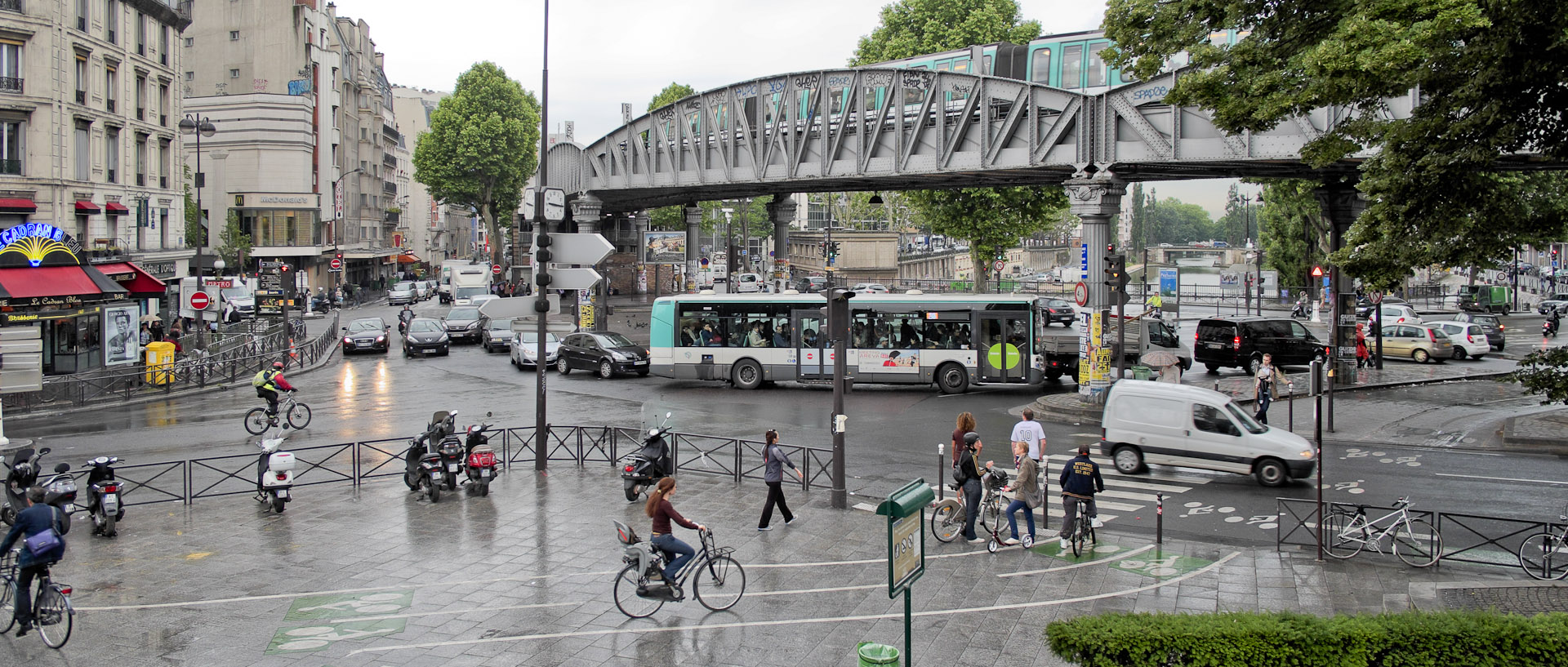 Place Stalingrad, à Paris.