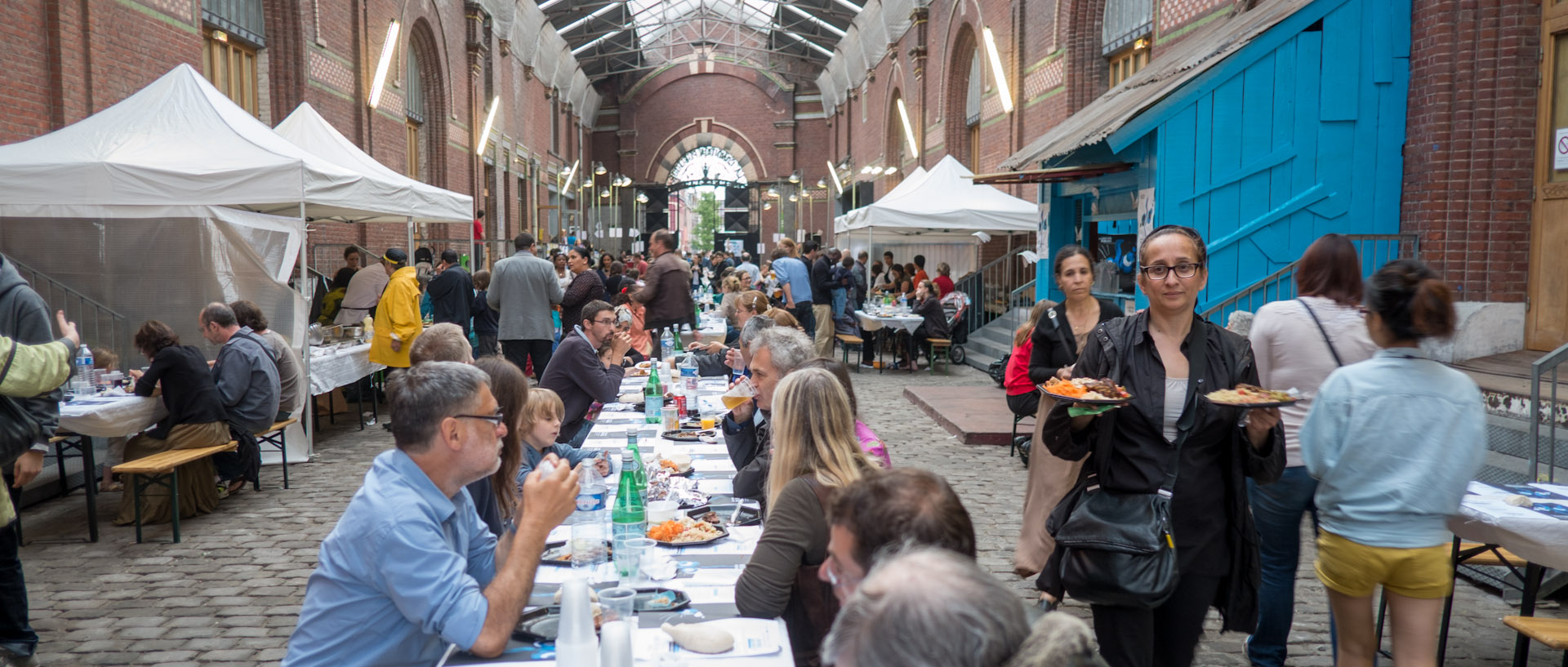 Le grand dîner à la Condition publique, dans le cadre du festival Pile au rendez-vous, à Roubaix.