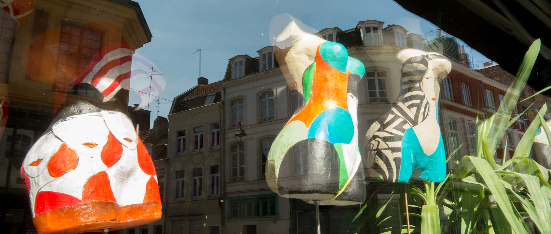 Vitrine, rue Saint-André, à Lille.