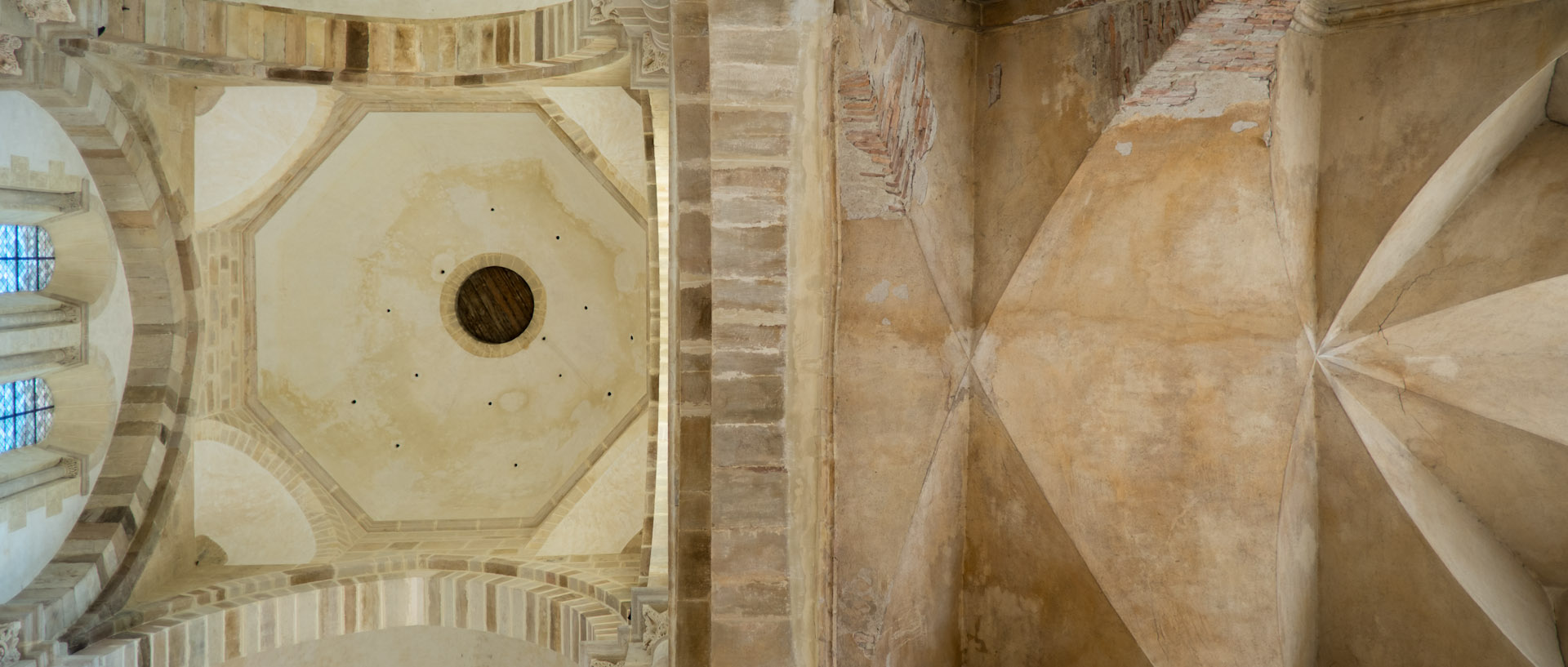 Voûte de l'abbaye de Cluny.