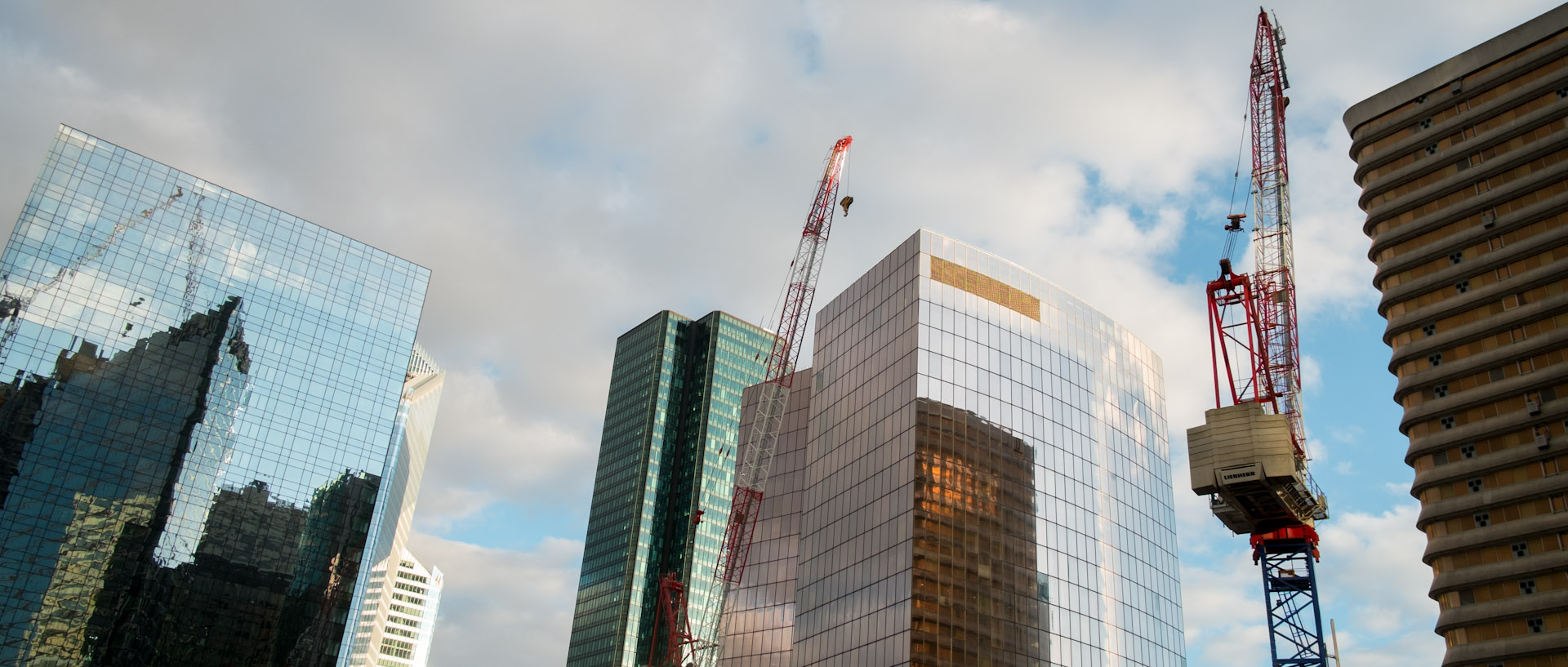 Tours, à Paris La Défense.