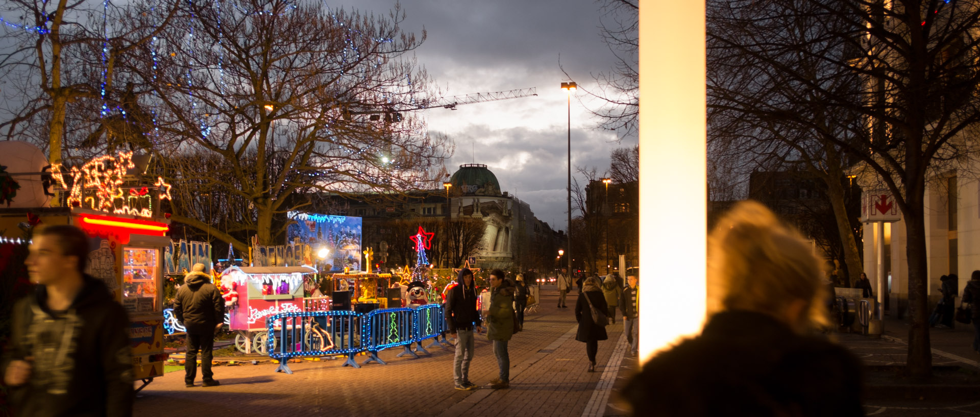 Animations de Noël, place Richebé, à Lille.