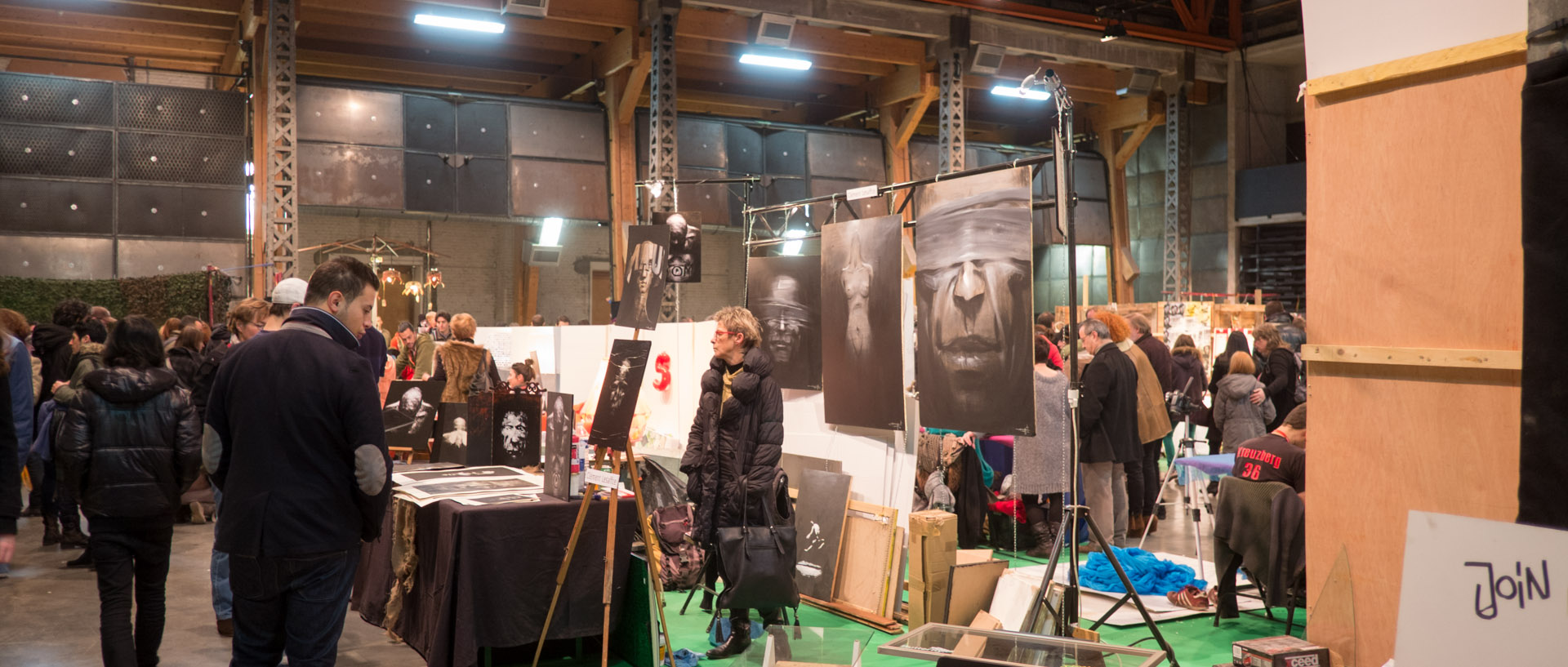 La braderie de l'art, à la Condition Publique, à Roubaix.