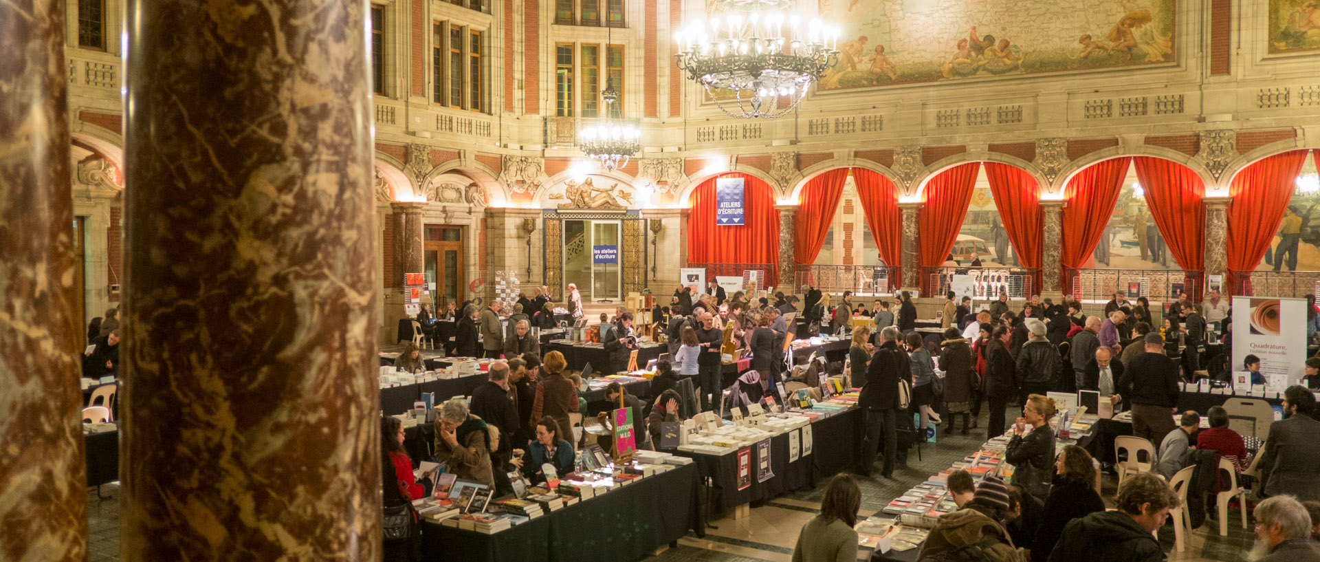 Escales hivernales, salon du livre à la chambre de commerce de Lille.