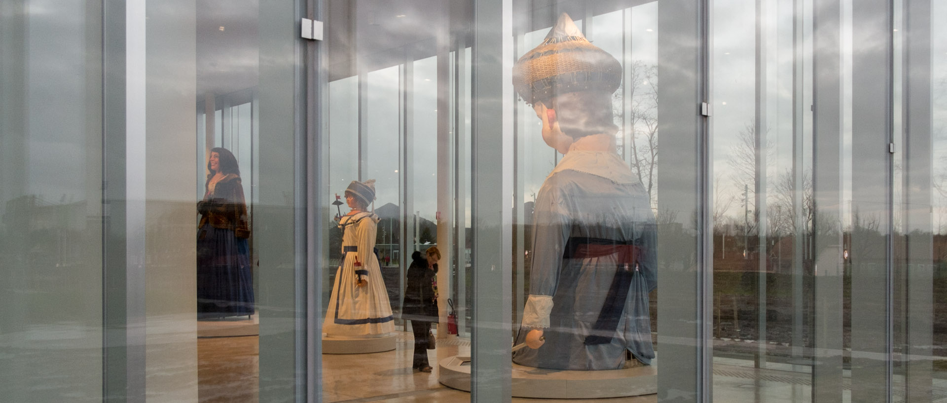 La galerie du temps du Louvre Lens.